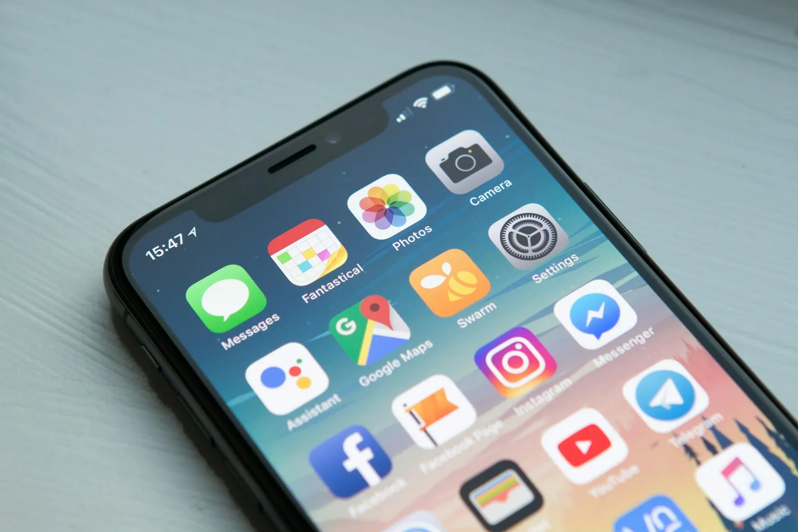 Native vs. Cross-Platform: Maximizing Mobile Development ROI